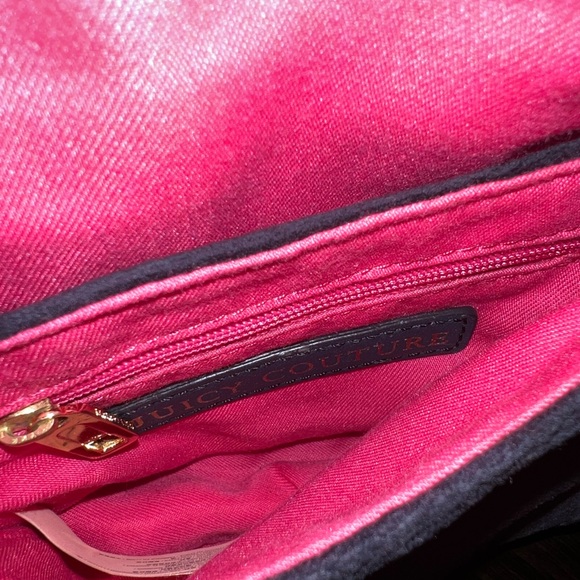 Juicy couture crossbody purse - Picture 3 of 3